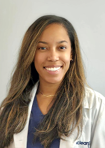 Portrait of Dr Blaire Spaulding